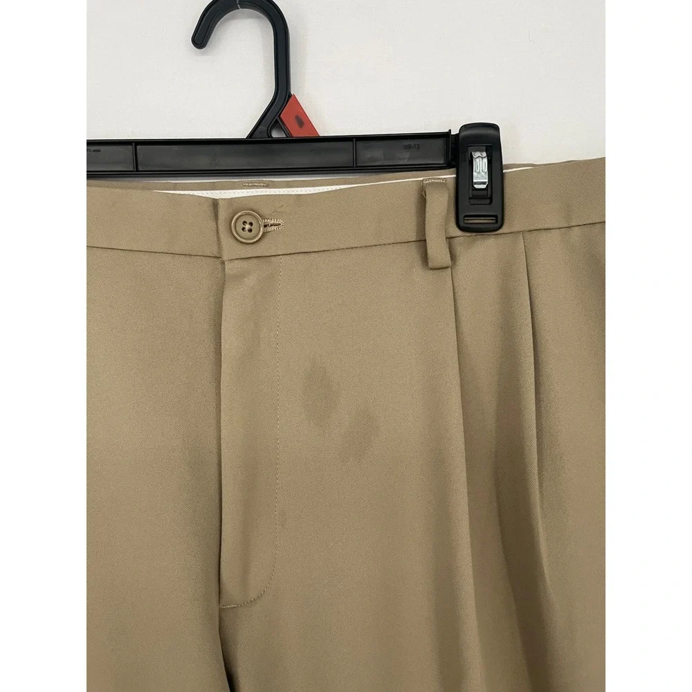 Haggar Pleated Dress Pants Mens 38x32 Tan Khaki Polyester Trousers 2790